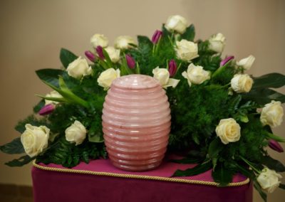 urna alabaster różowy